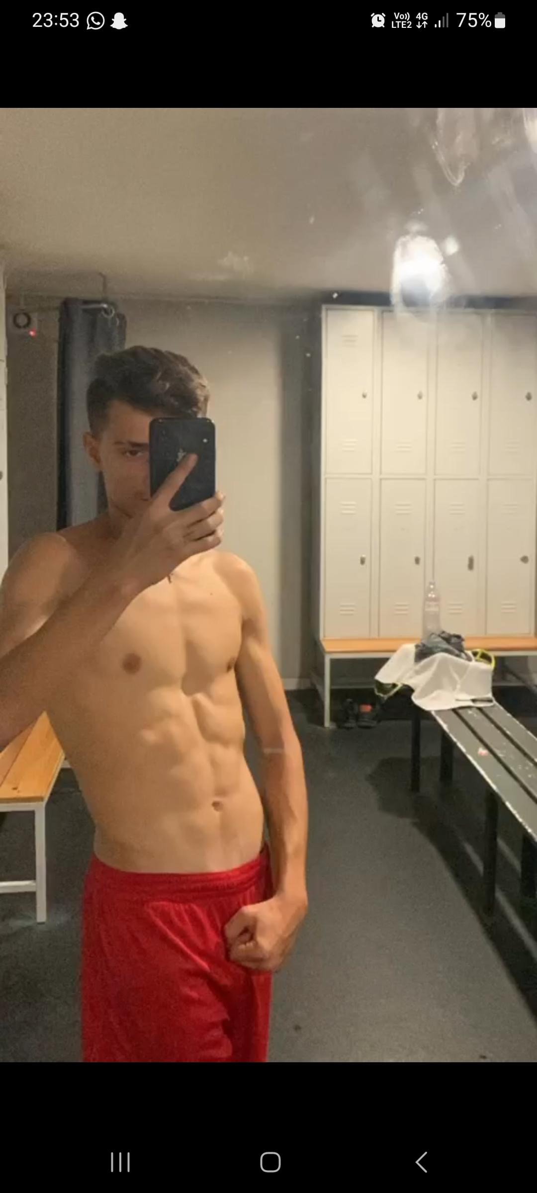Profil de Maximin, 21 ans, Escort Trans Monaco à Douilly