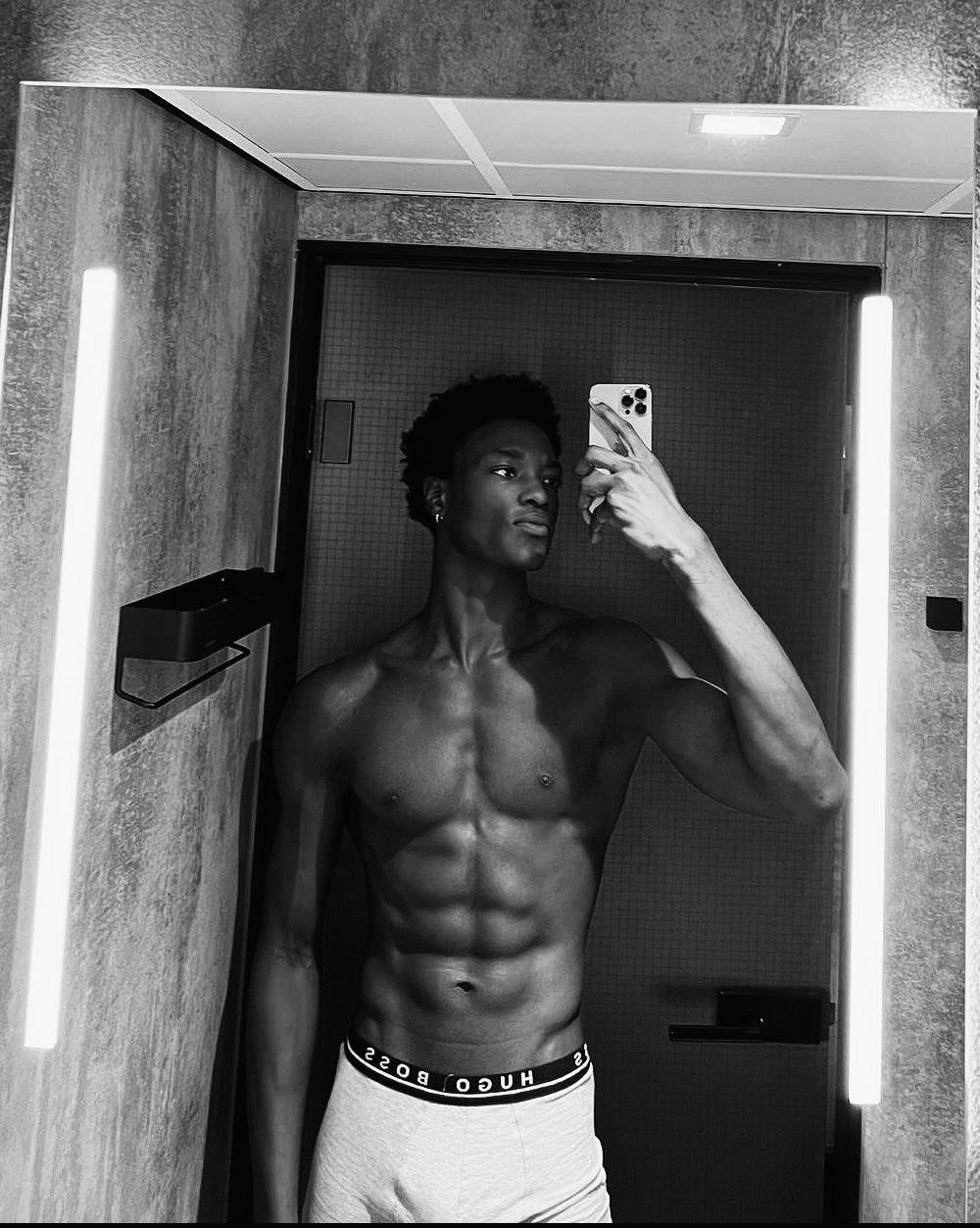 Profil de Florin, 28 ans, Escort Trans Monaco à Cheffois