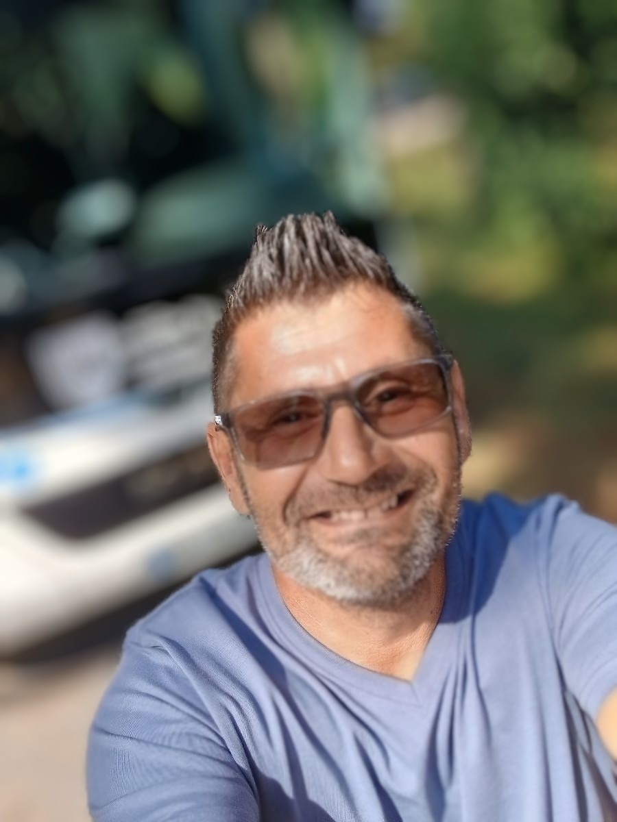 Profil de Zyad, 49 ans, Escort Trans Monaco à Douilly