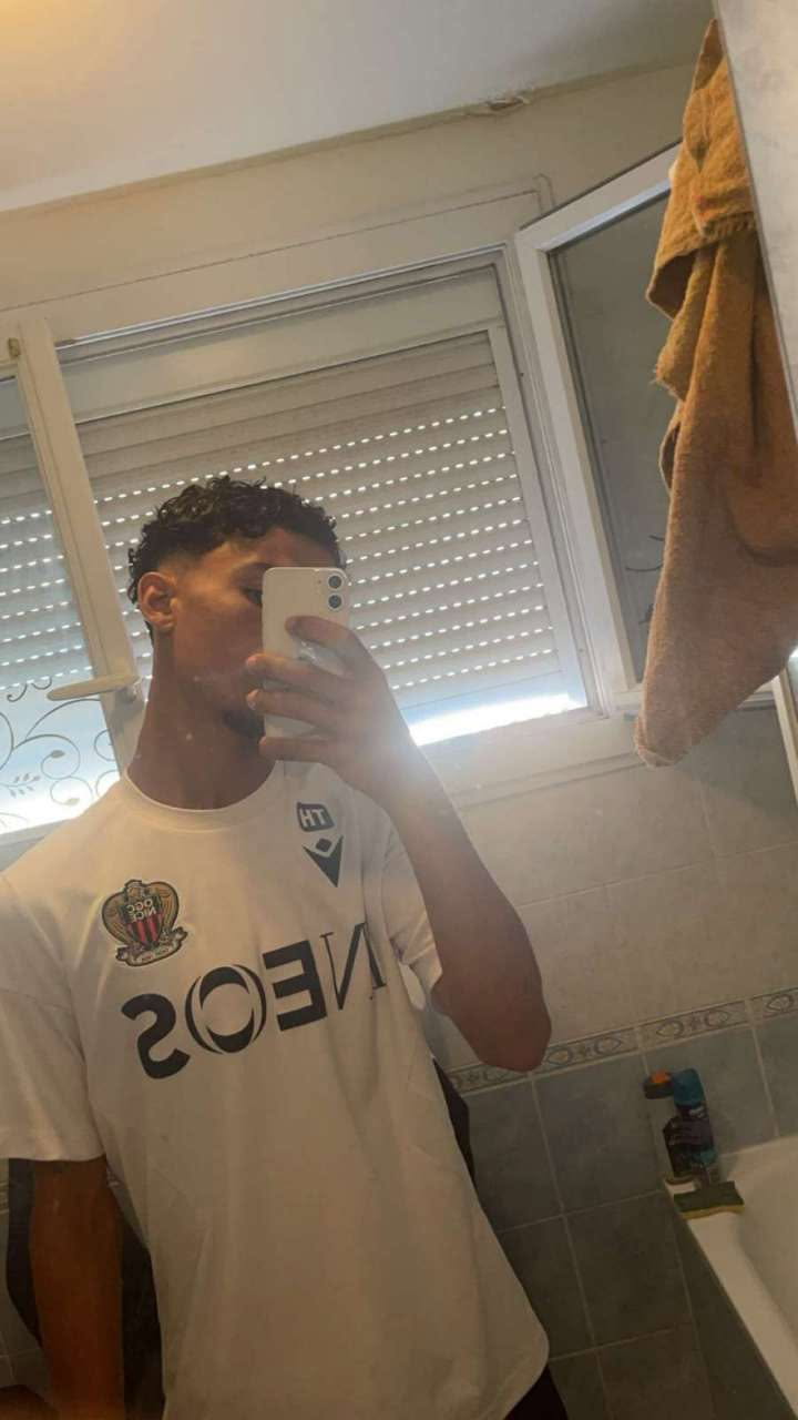 Profil de Mathis, 19 ans, Escort Trans Monaco à Labrihe