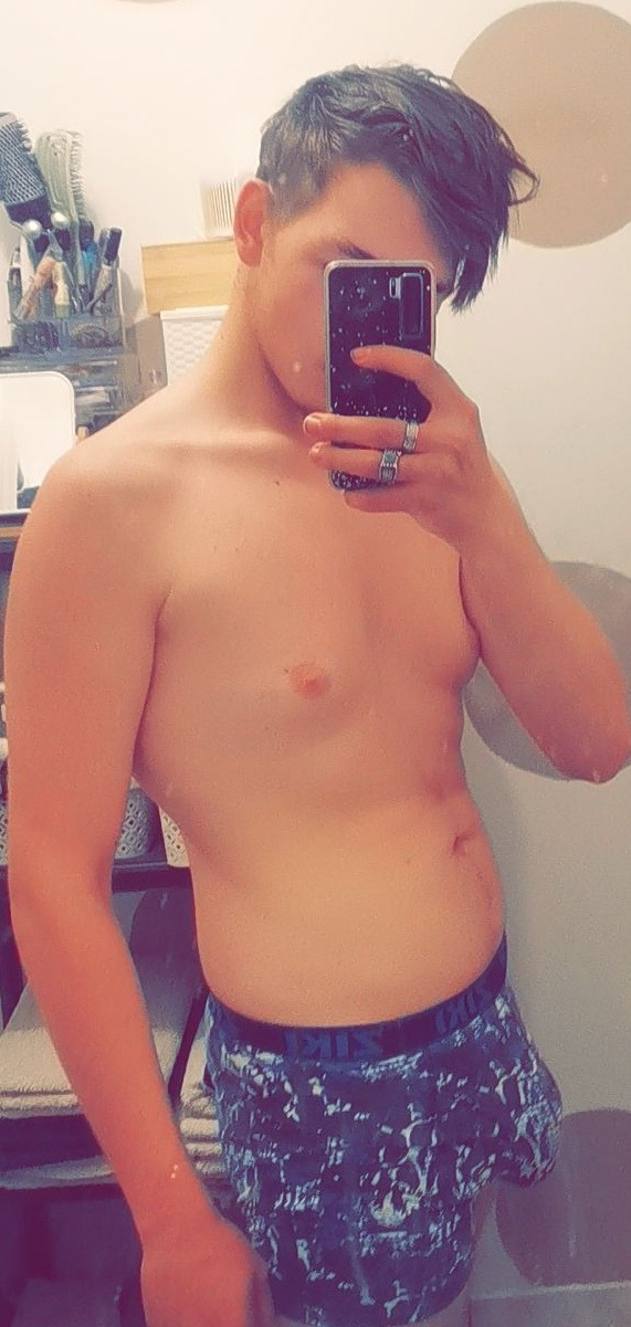Profil de Collin, 18 ans, Escort Trans Monaco à Charmoy