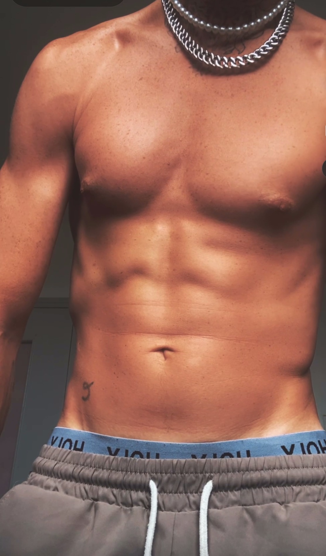 Profil de Anthon, 34 ans, Escort Trans Monaco à Capinghem