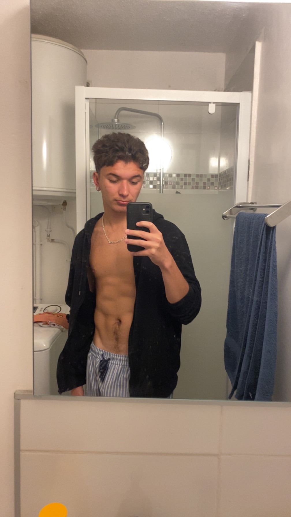 Profil de Marino, 21 ans, Escort Trans Monaco à Charancieu