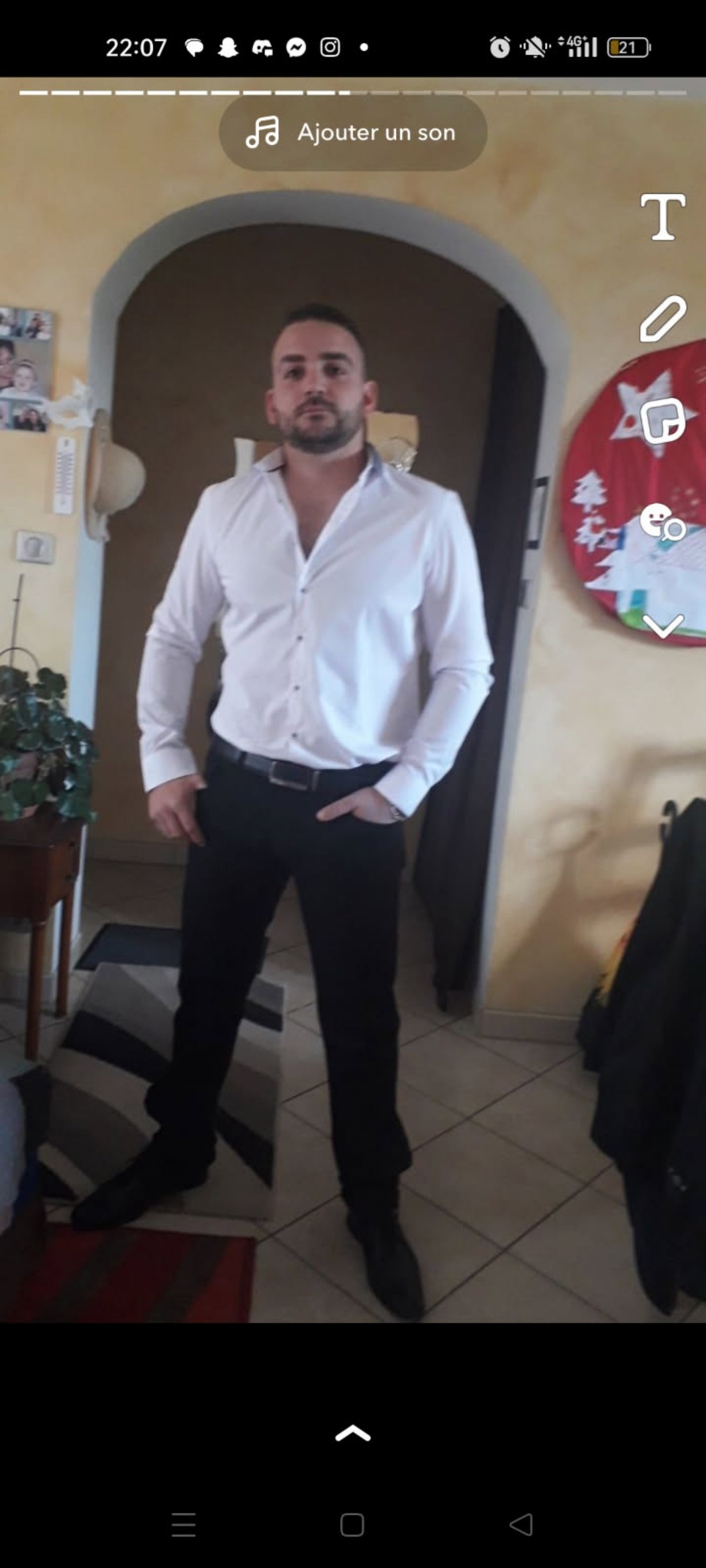 Profil de Ahmad, 33 ans, Escort Trans Monaco à Dommartin