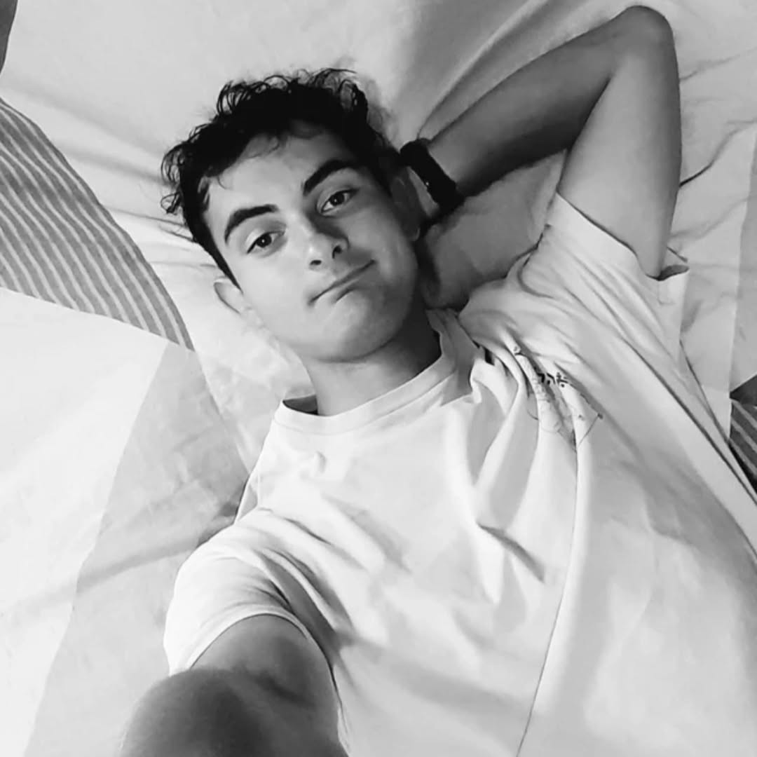 Profil de Jean-fred, 18 ans, Escort Trans Monaco à Lagarde