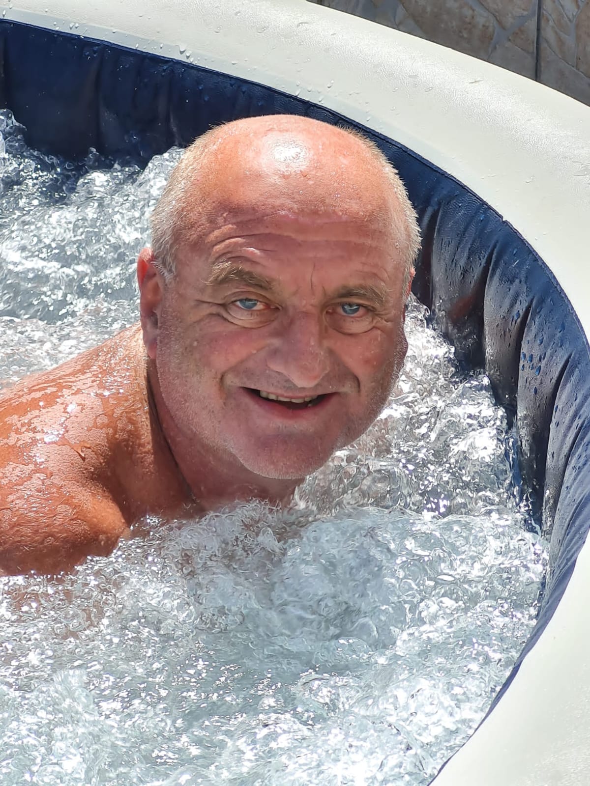 Profil de Jake, 55 ans, Escort Trans Monaco à Roset-Fluans
