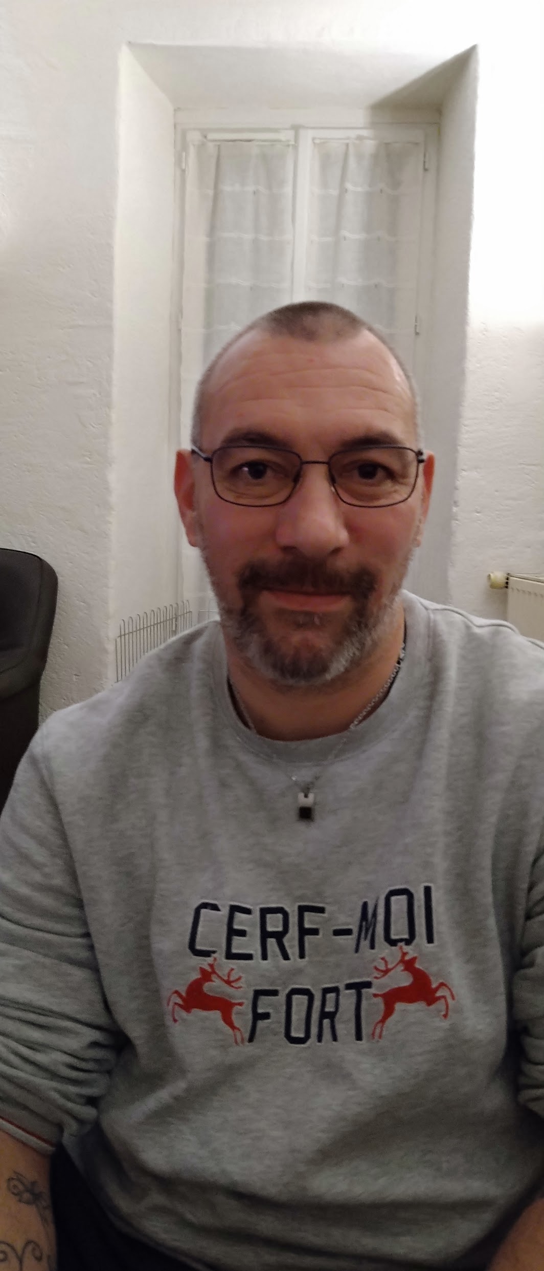 Profil de Ayham, 45 ans, Escort Trans Monaco à Génat