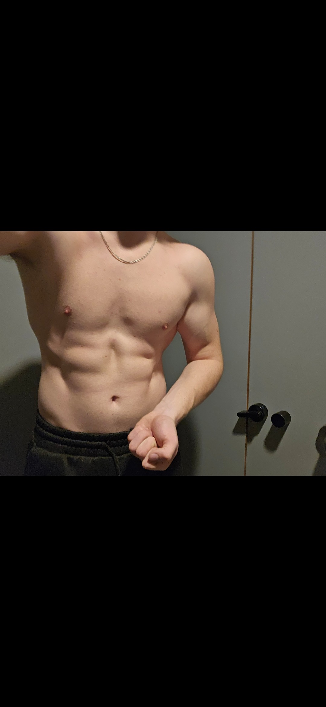 Profil de Bruce, 21 ans, Escort Trans Monaco à Auge