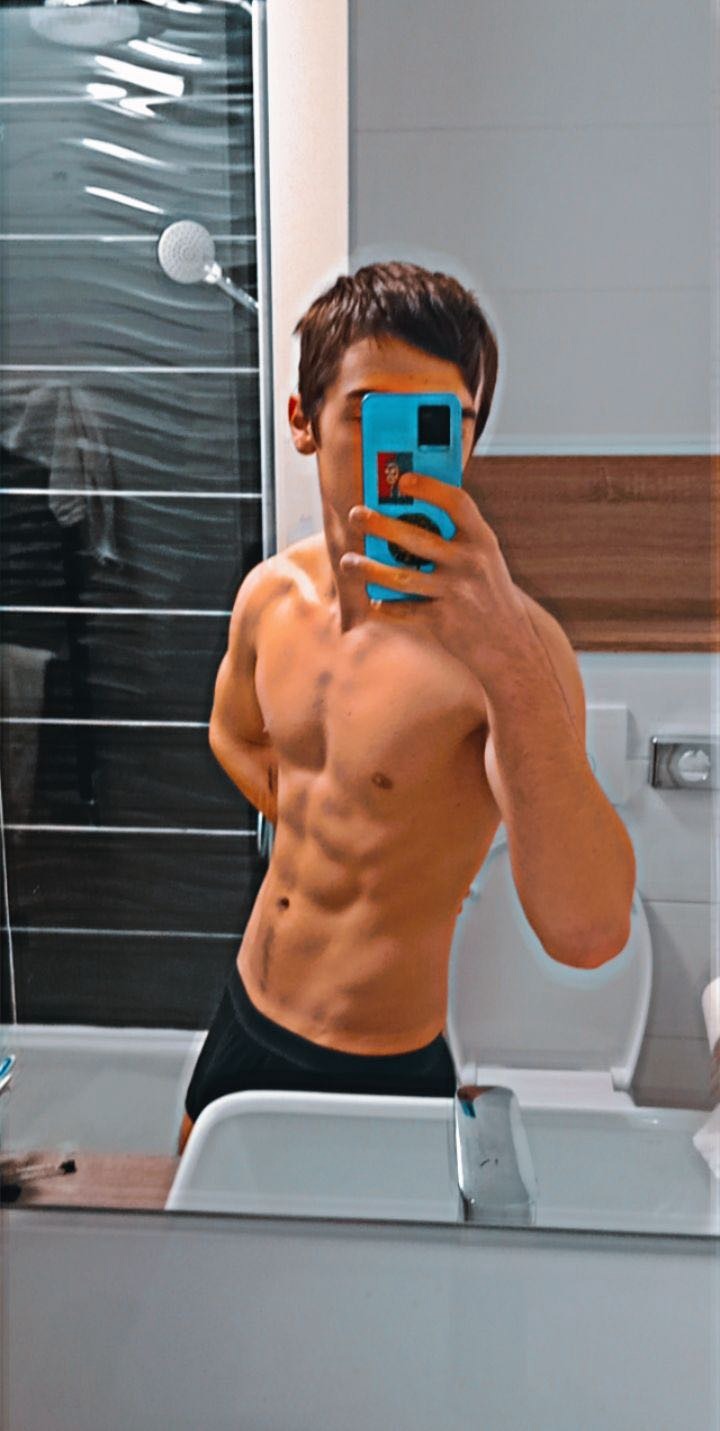 Profil de Tayfun, 18 ans, Escort Trans Monaco à Courris