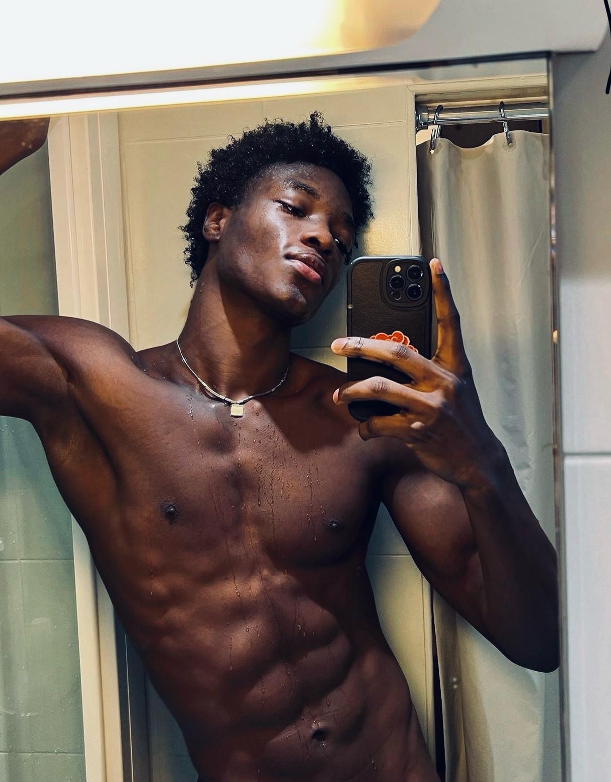 Profil de Lenzo, 29 ans, Escort Trans Monaco à Blauzac