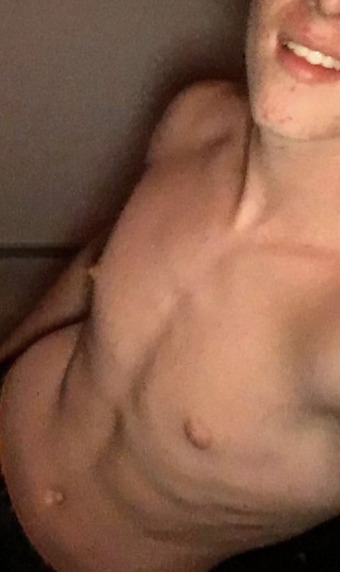 Profil de Ruslan, 22 ans, Escort Trans Monaco à Marchamp