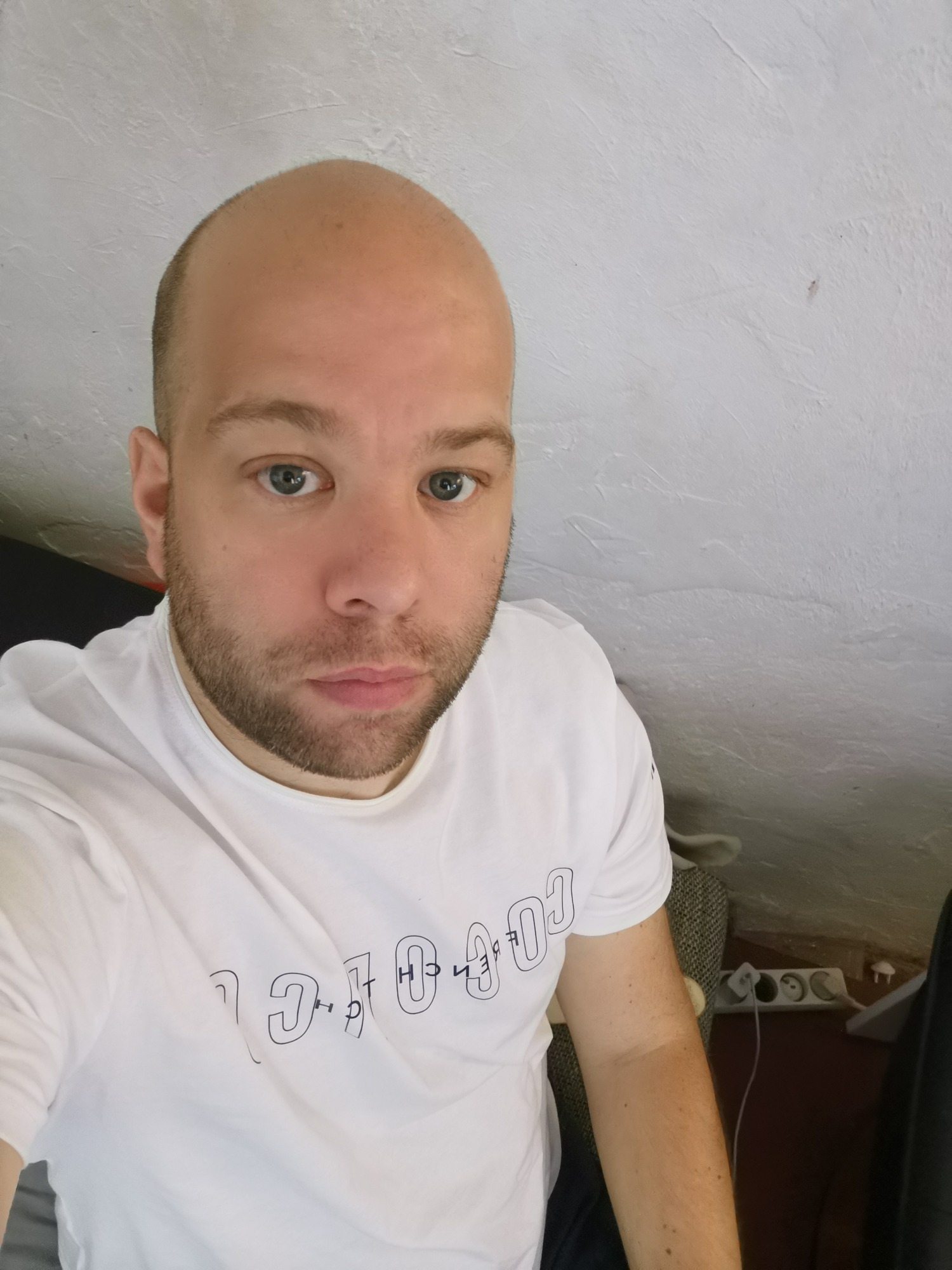 Profil de Mabrouck, 44 ans, Escort Trans Monaco à Rivières-le-Bois