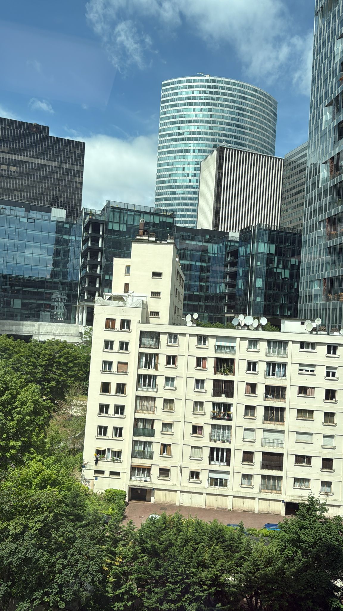 Profil de Nour, 25 ans, Escort Trans Monaco à Villegly