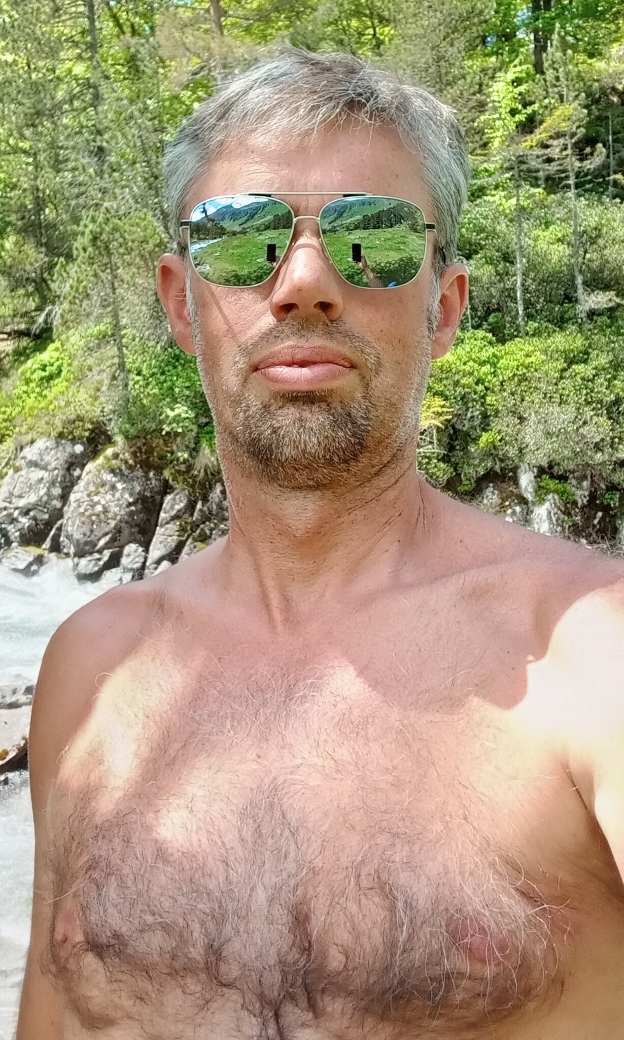 Profil de Shayan, 52 ans, Escort Trans Monaco à Fleury