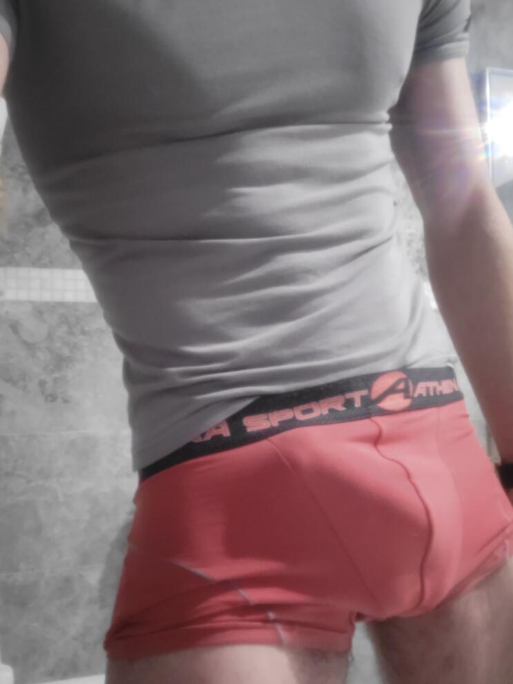 Profil de Emerson, 40 ans, Escort Trans Monaco à Cazeneuve
